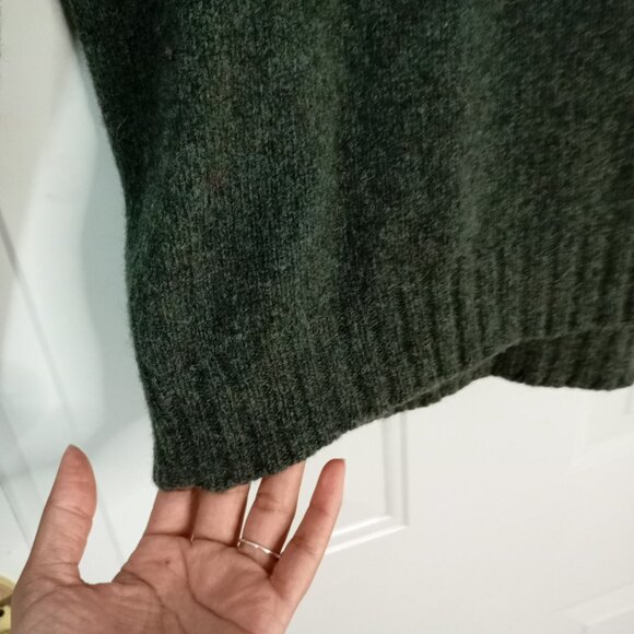 Mr. Sweater V-Neck Pullover 100% Shetland Wool Green Mens Sweater Size L - Picture 4 of 9
